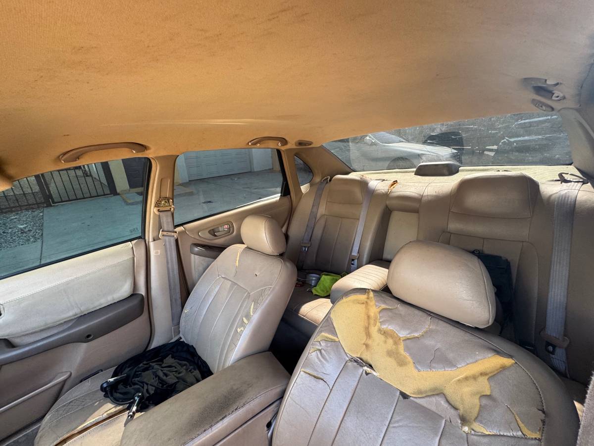 Toyota-avalon-1995-9