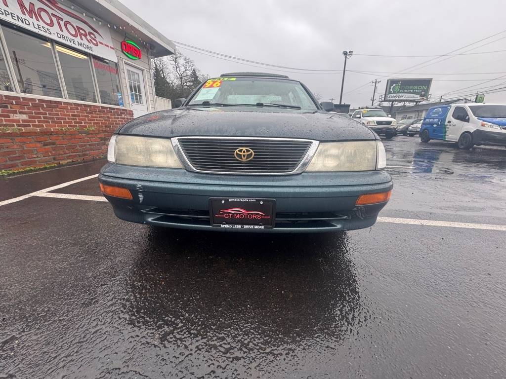 Toyota-avalon-1996-green-1