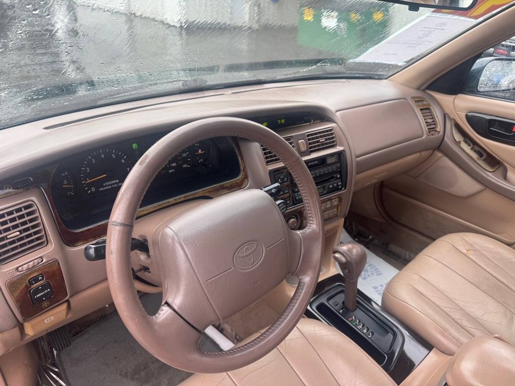 Toyota-avalon-1996-green-11