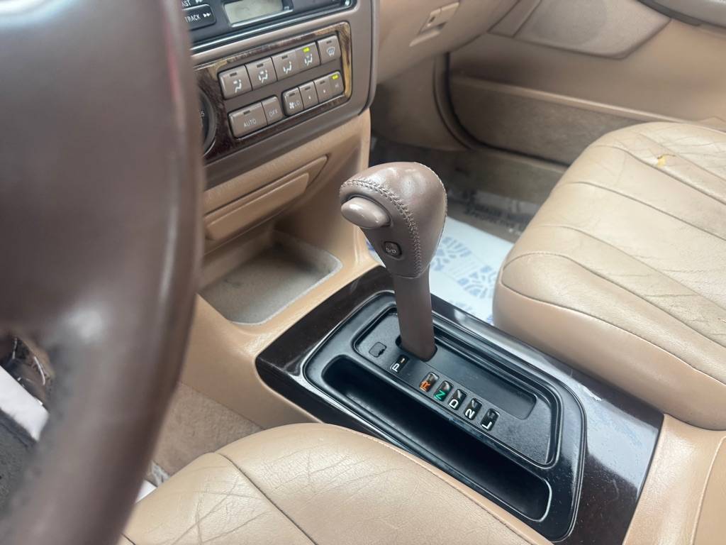 Toyota-avalon-1996-green-13