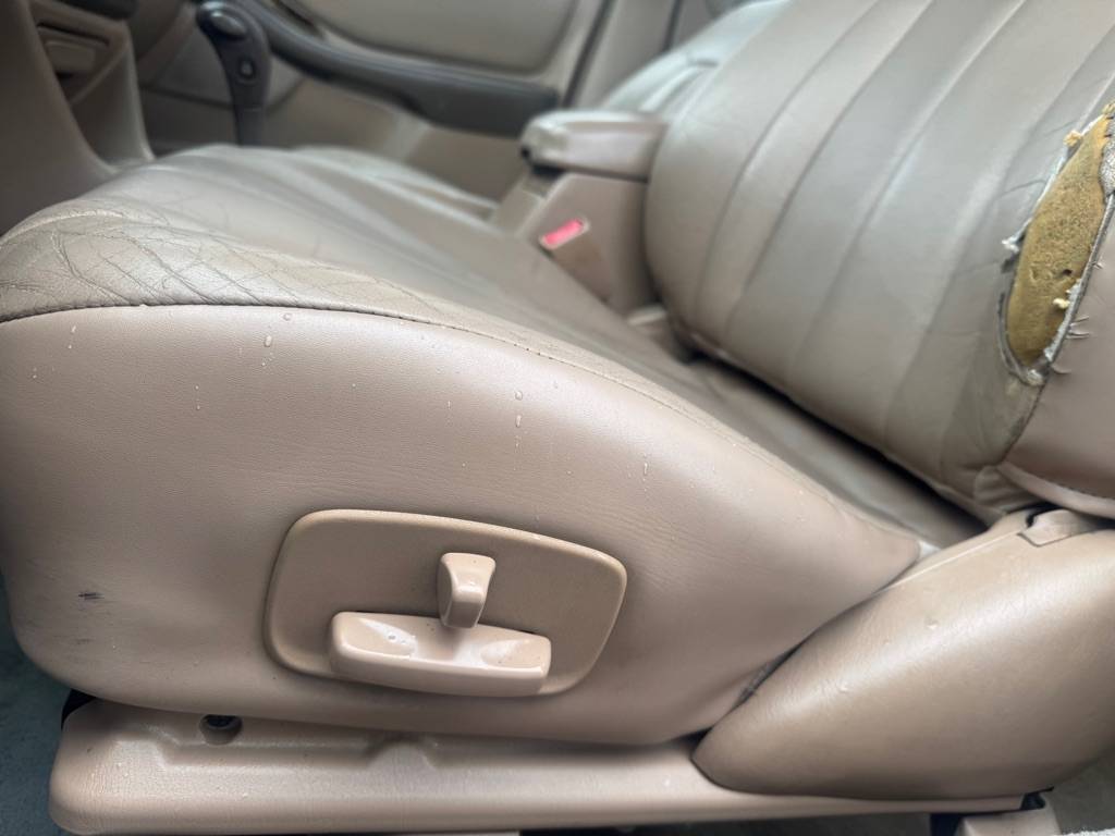 Toyota-avalon-1996-green-15