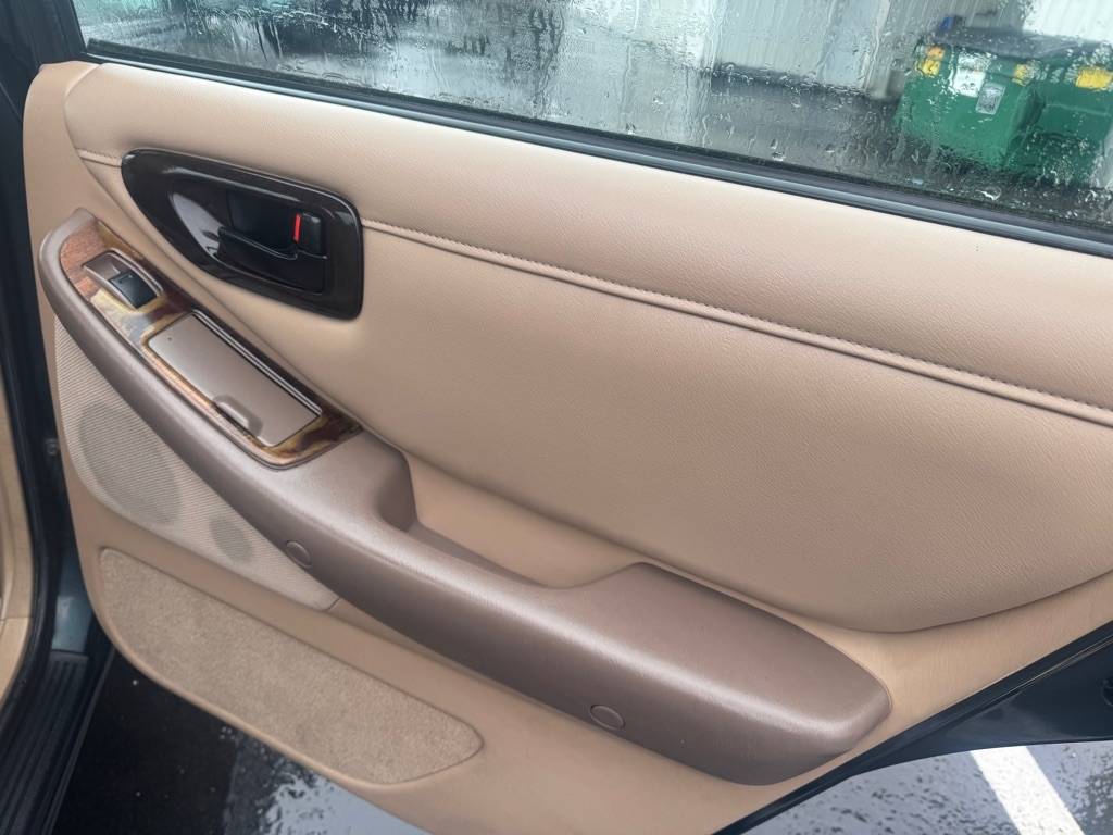 Toyota-avalon-1996-green-21