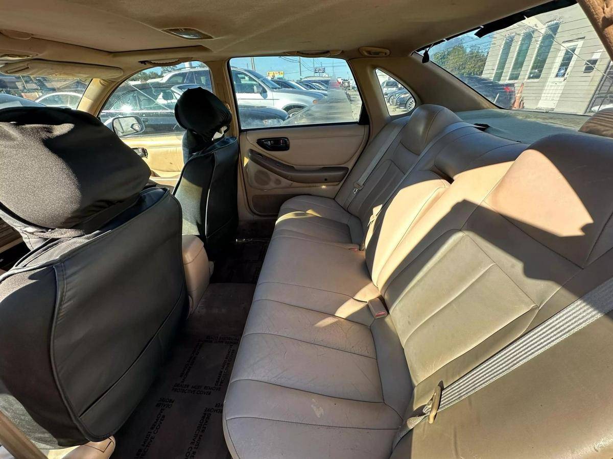 Toyota-avalon-1996-white-10