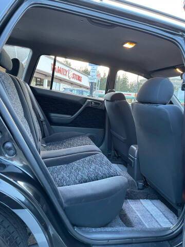 Toyota-caldina-1994-black-8