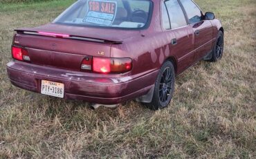 Toyota-camery-1996-red-1