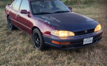 Toyota-camery-1996-red