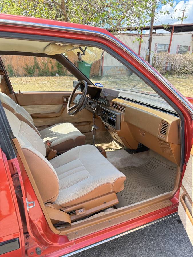 Toyota-camry-1984-brown-6