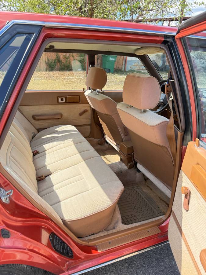 Toyota-camry-1984-brown-7