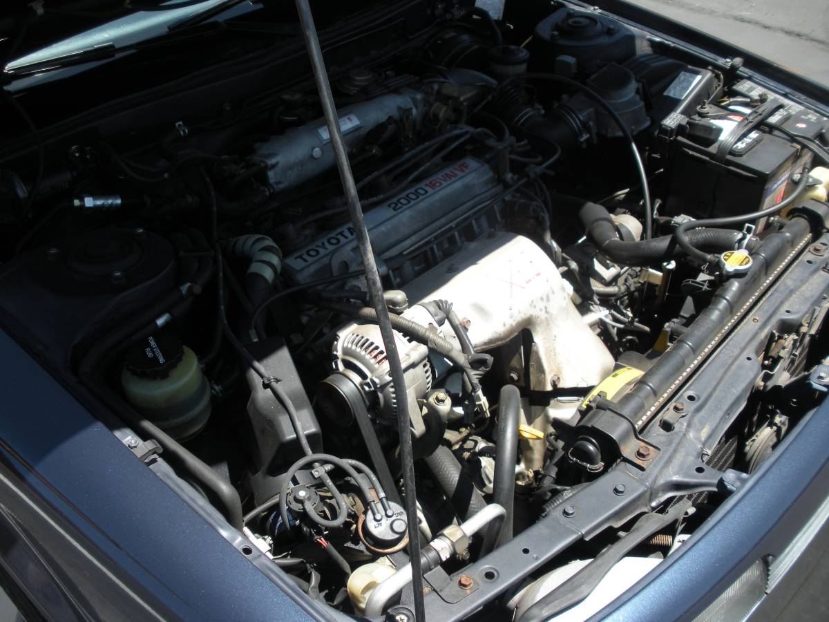 Toyota-camry-1990-blue-14