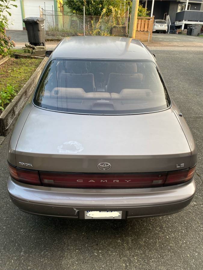 Toyota-camry-1992-grey-5