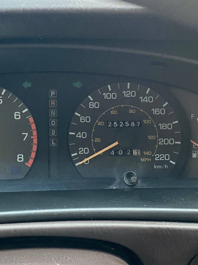 Toyota-camry-1992-grey-6