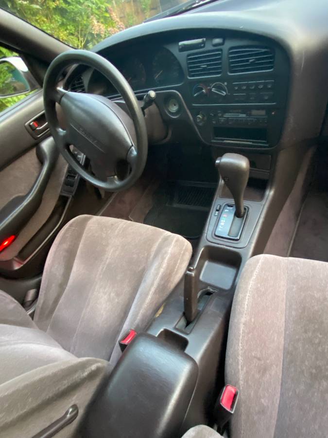 Toyota-camry-1992-grey-8
