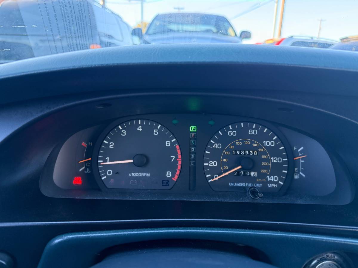 Toyota-camry-1993-green-15