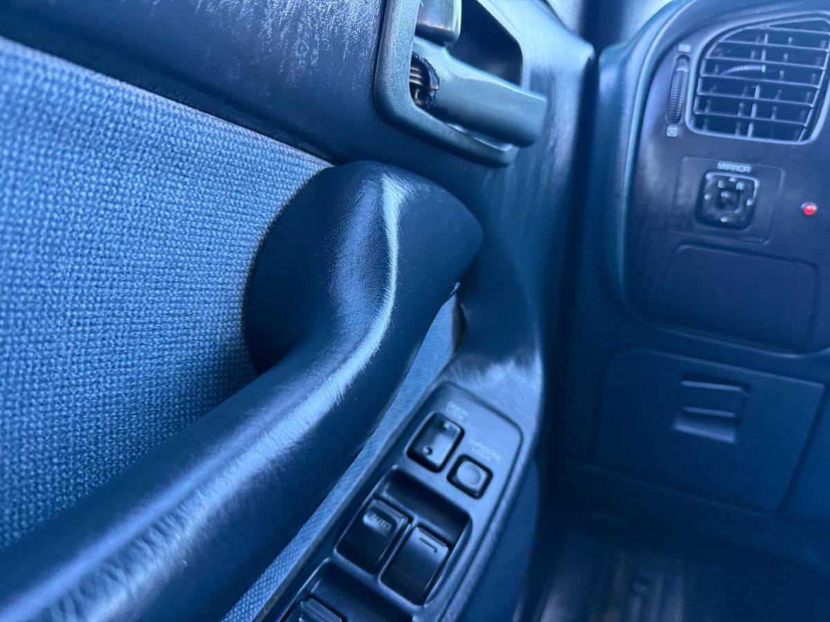 Toyota-camry-1993-green-16