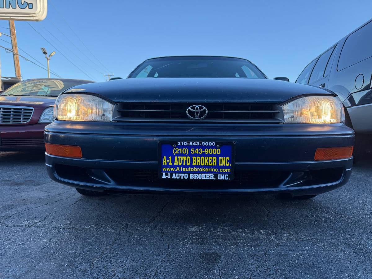 Toyota-camry-1993-green-5