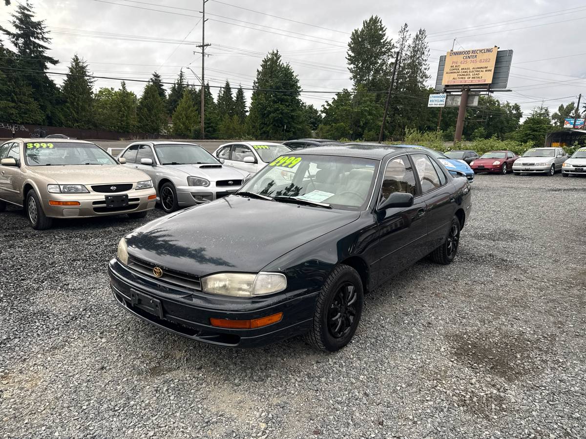 Toyota-camry-1994-green-22