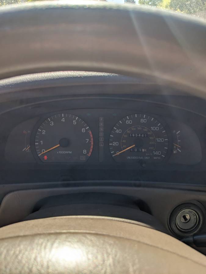 Toyota-camry-1995-grey-10