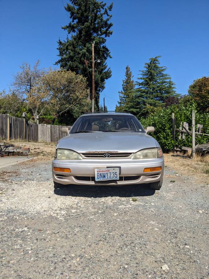 Toyota-camry-1995-grey-3
