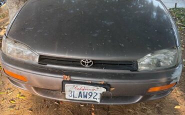Toyota-camry-1995-grey