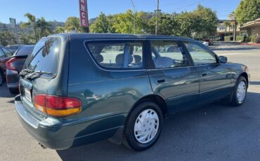 Toyota-camry-1996-green-1