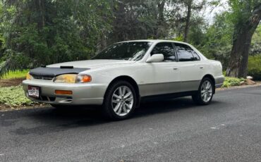 Toyota-camry-1996-white-2