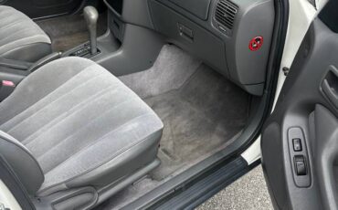 Toyota-camry-1996-white-8