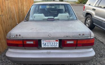 Toyota-camry-le-1988-brown-3