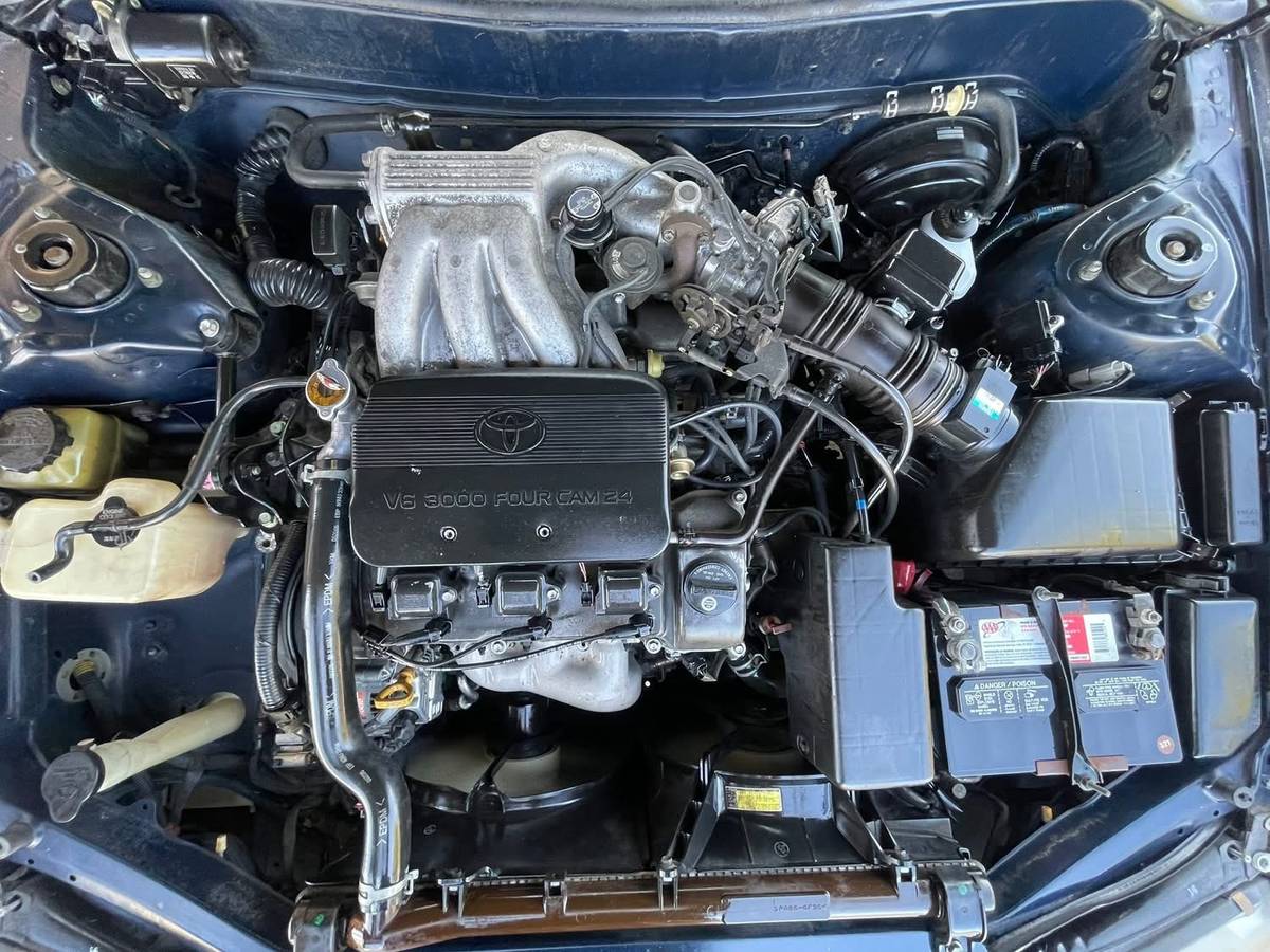 Toyota-camry-le-1996-12