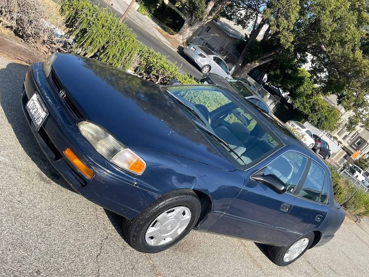 Toyota-camry-le-1996-5