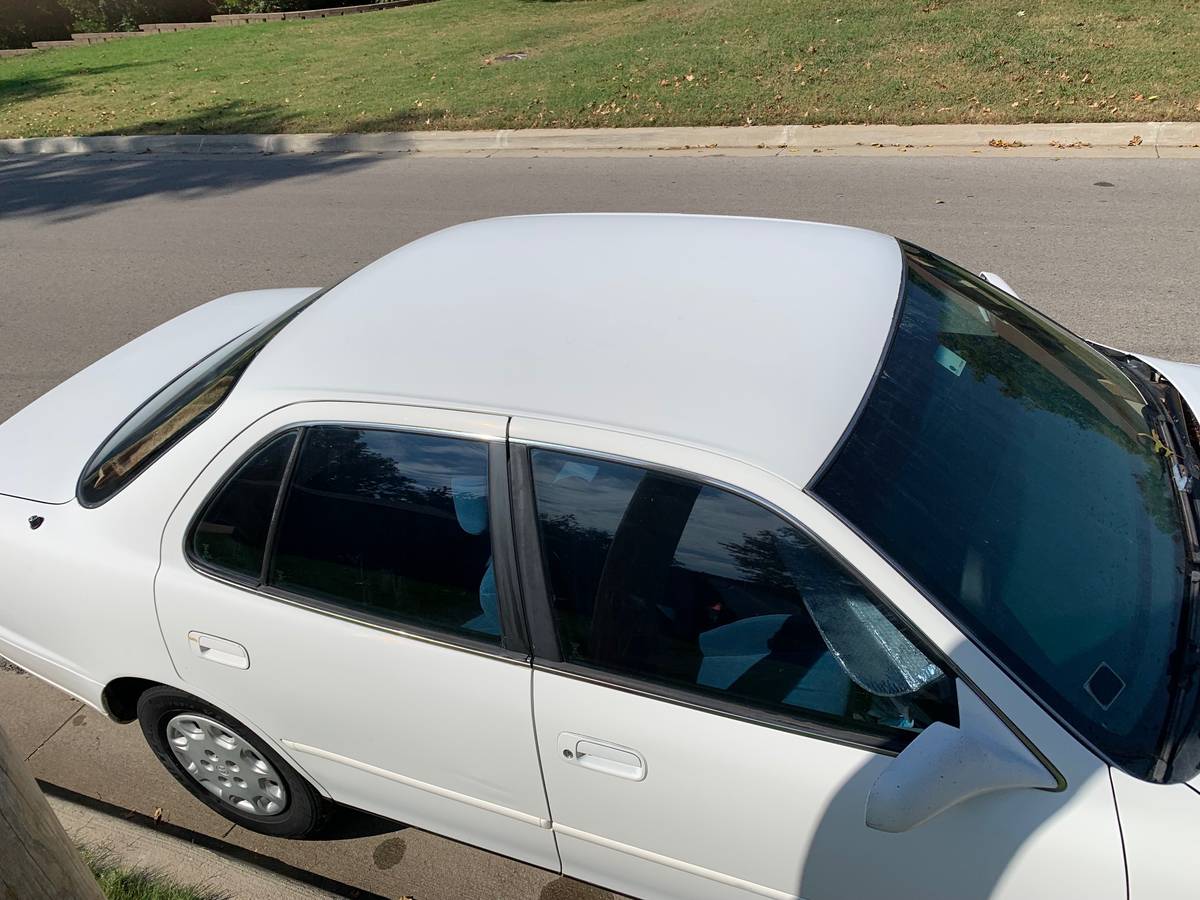 Toyota-camry-le-4dr-sedan-1992-white-1