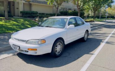 Toyota-camry-se-1996-white-1