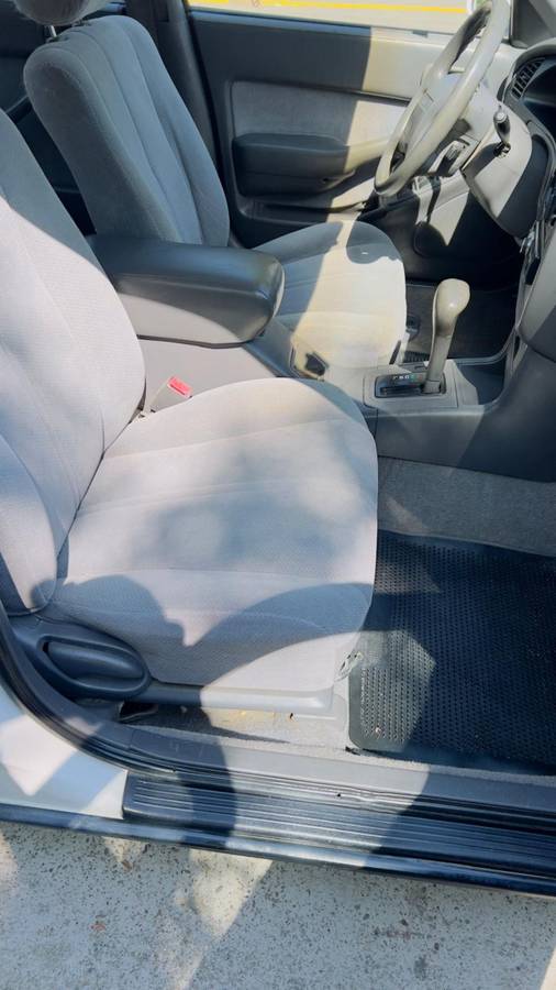 Toyota-camry-se-1996-white-11