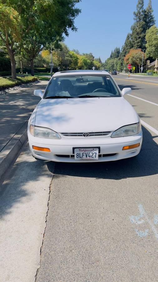 Toyota-camry-se-1996-white-5