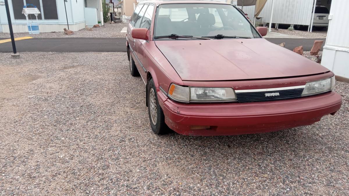 Toyota-camry-wagon-le-1988-red-4