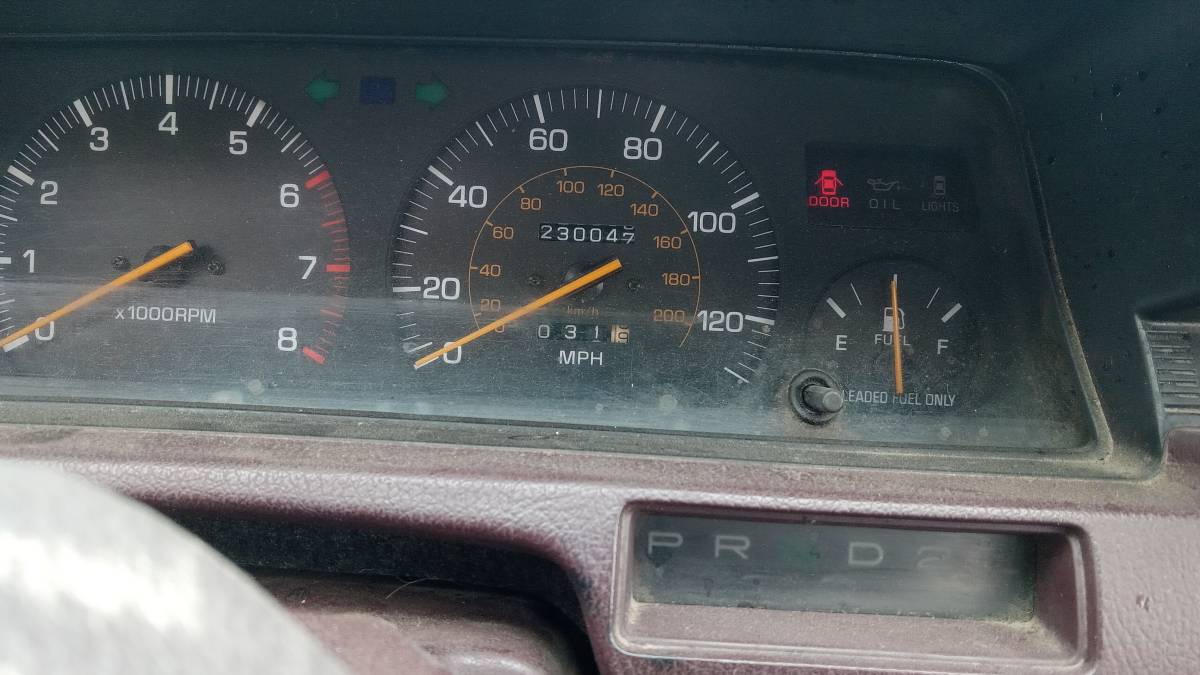 Toyota-camry-wagon-le-1988-red-8