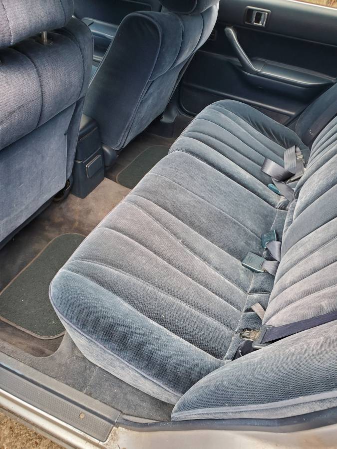 Toyota-camry-wagon-v6-le-1989-blue-4