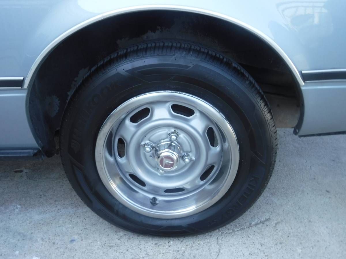 Toyota-celica-1978-grey-18