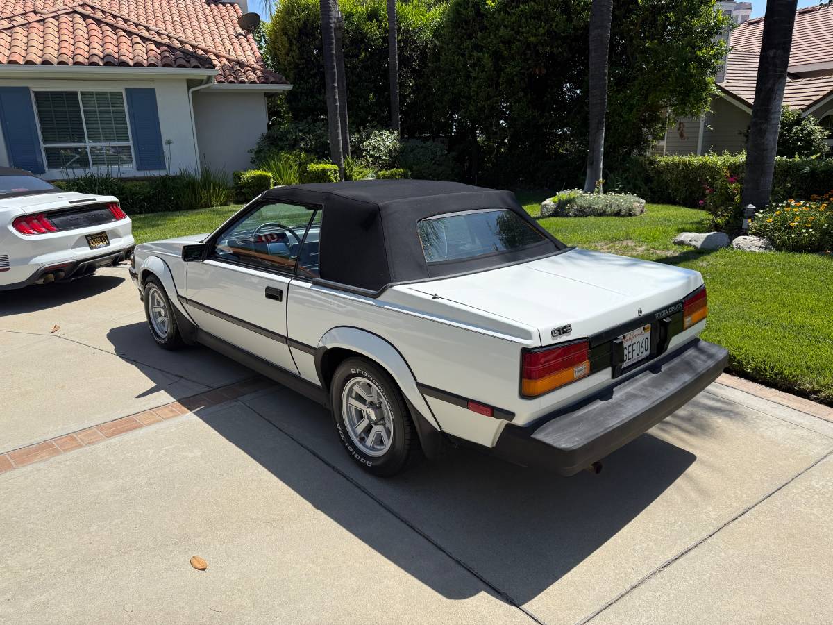 Toyota-celica-1985-1