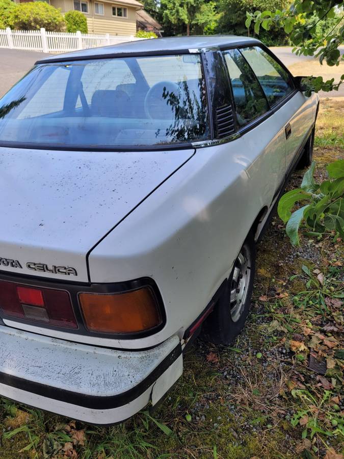Toyota-celica-1987-white-2