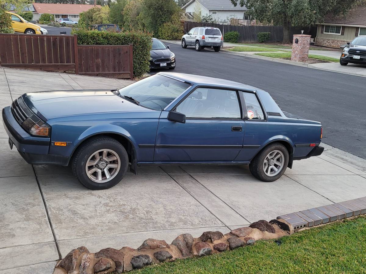 Toyota-celica-gt-1984-blue-1