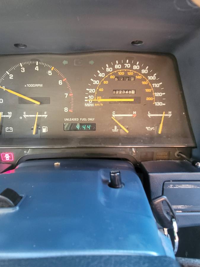 Toyota-celica-gt-1984-blue