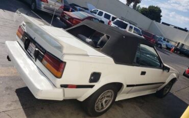 Toyota-celica-gt-convertible-1985-white-5