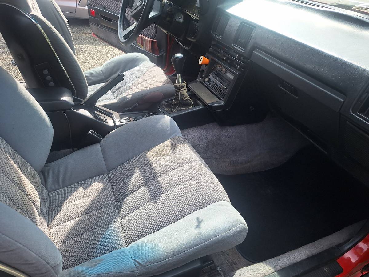 Toyota-celica-gt-s-1984-red-13