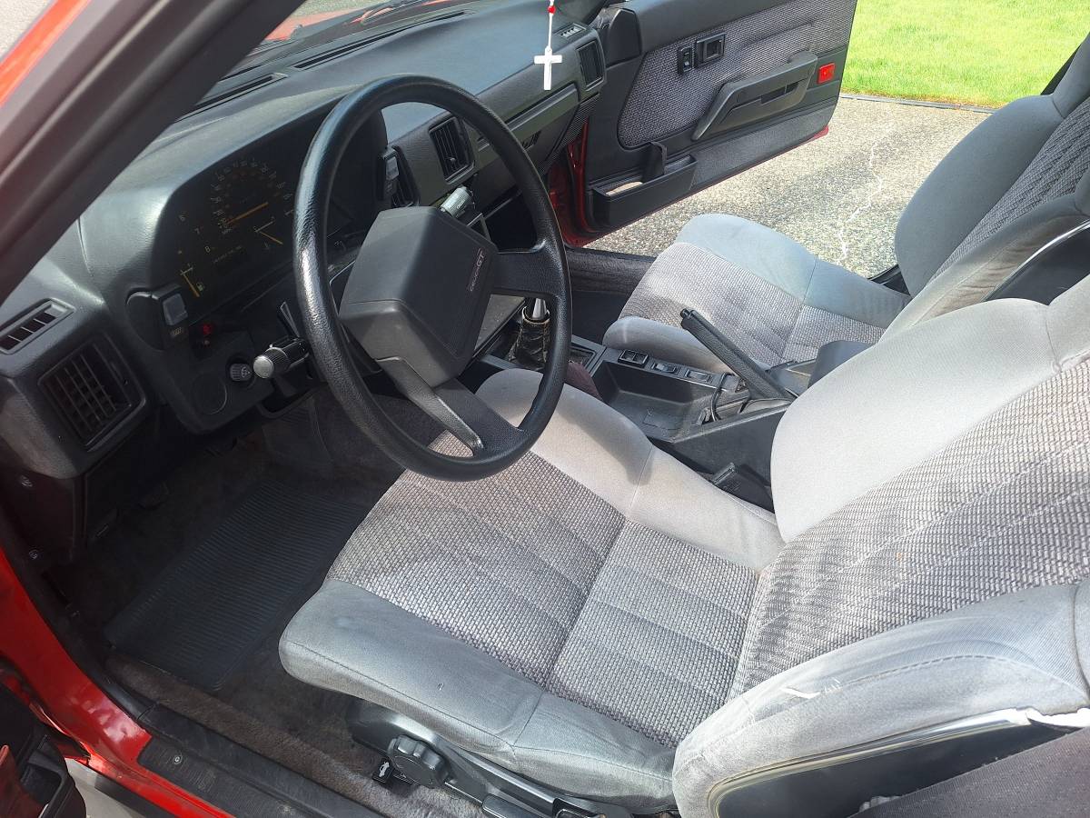 Toyota-celica-gt-s-1984-red-14