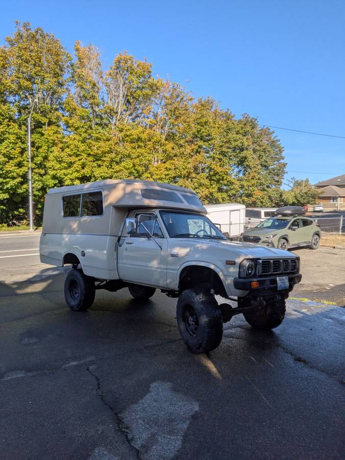 Toyota-chinook-pickup-diesel-1982-3
