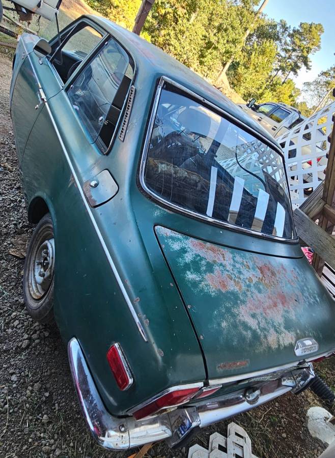 Toyota-corolla-1969-green-10