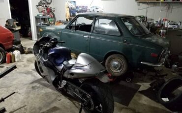 Toyota-corolla-1969-green-2