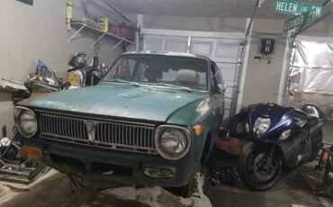 Toyota-corolla-1969-green