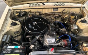 Toyota-corolla-1980-6