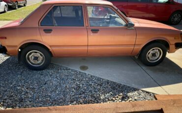 Toyota-corolla-1981-brown-6